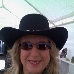 Meet your Posher, Melinda